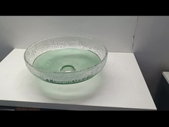 मध्य निकासी स्थान के साथ चिकनी समाप्त ग्लास पोत बेसिन